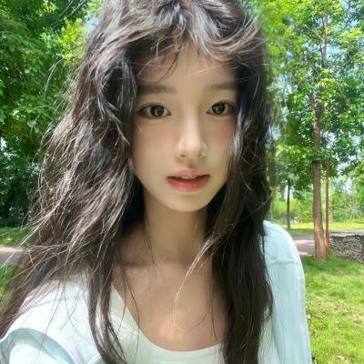 她与他