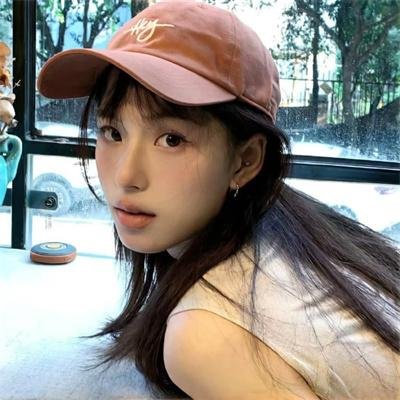 雷娜·贝克的故事